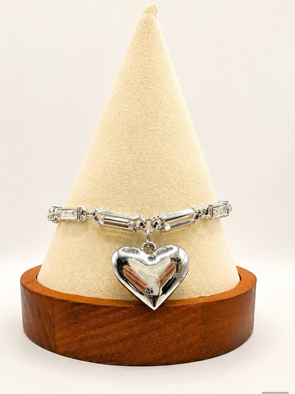 Polished Silver Heart Charm Bracelet - Women's Jewelry